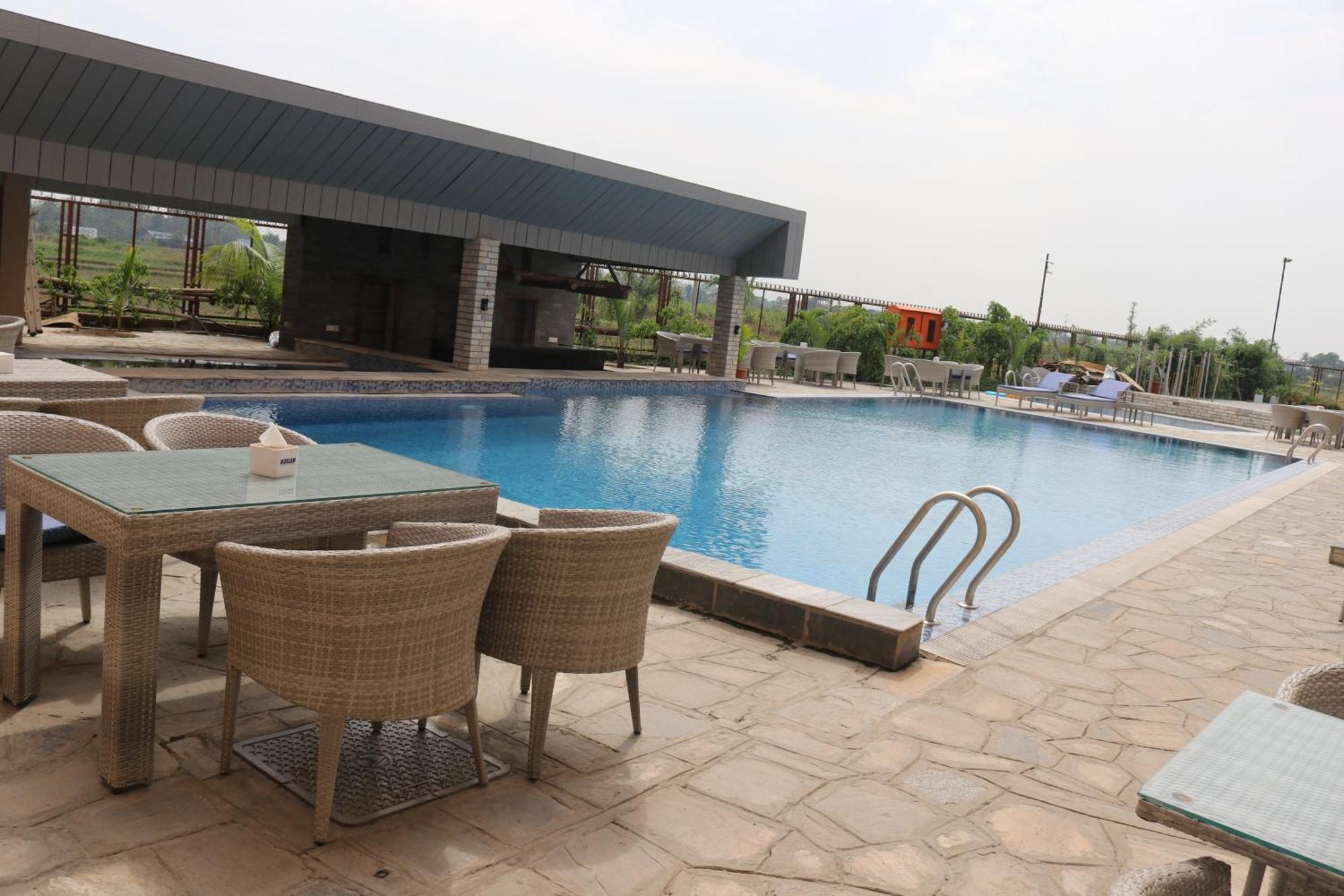 Galaxy Garden Resort Bharatpur  Exterior photo