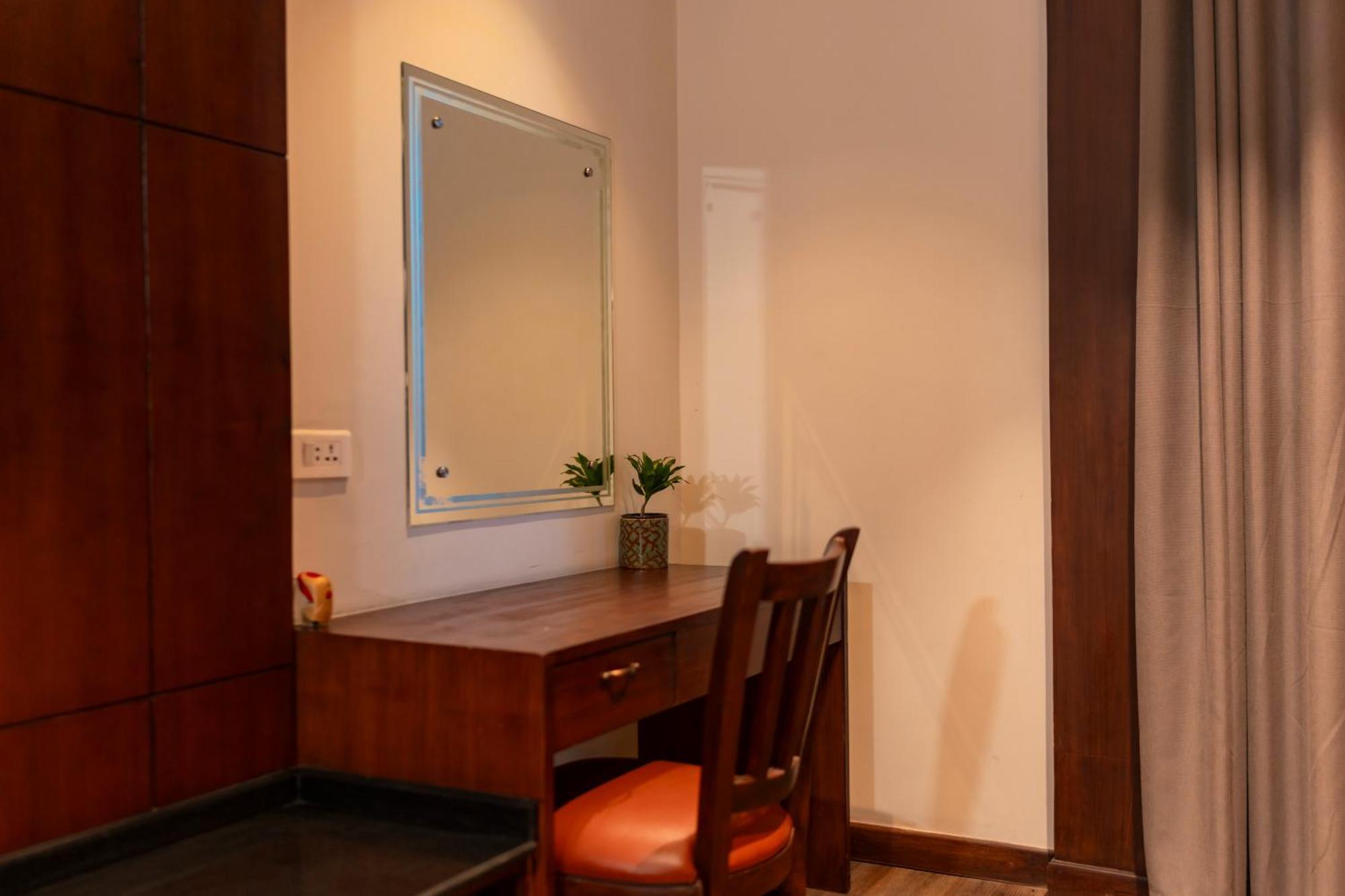 Galaxy Garden Resort Bharatpur  Exterior photo